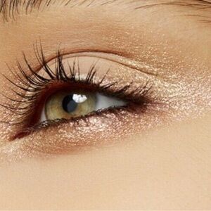 🍭🌙Yes To Sequins Mac Dazzleshadow